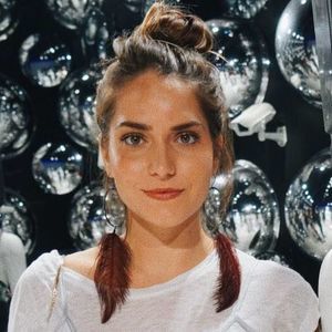 Meet your Posher, Lauren